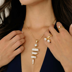 ALCHEMIA PEARL & BIWA PEARL PENDANT