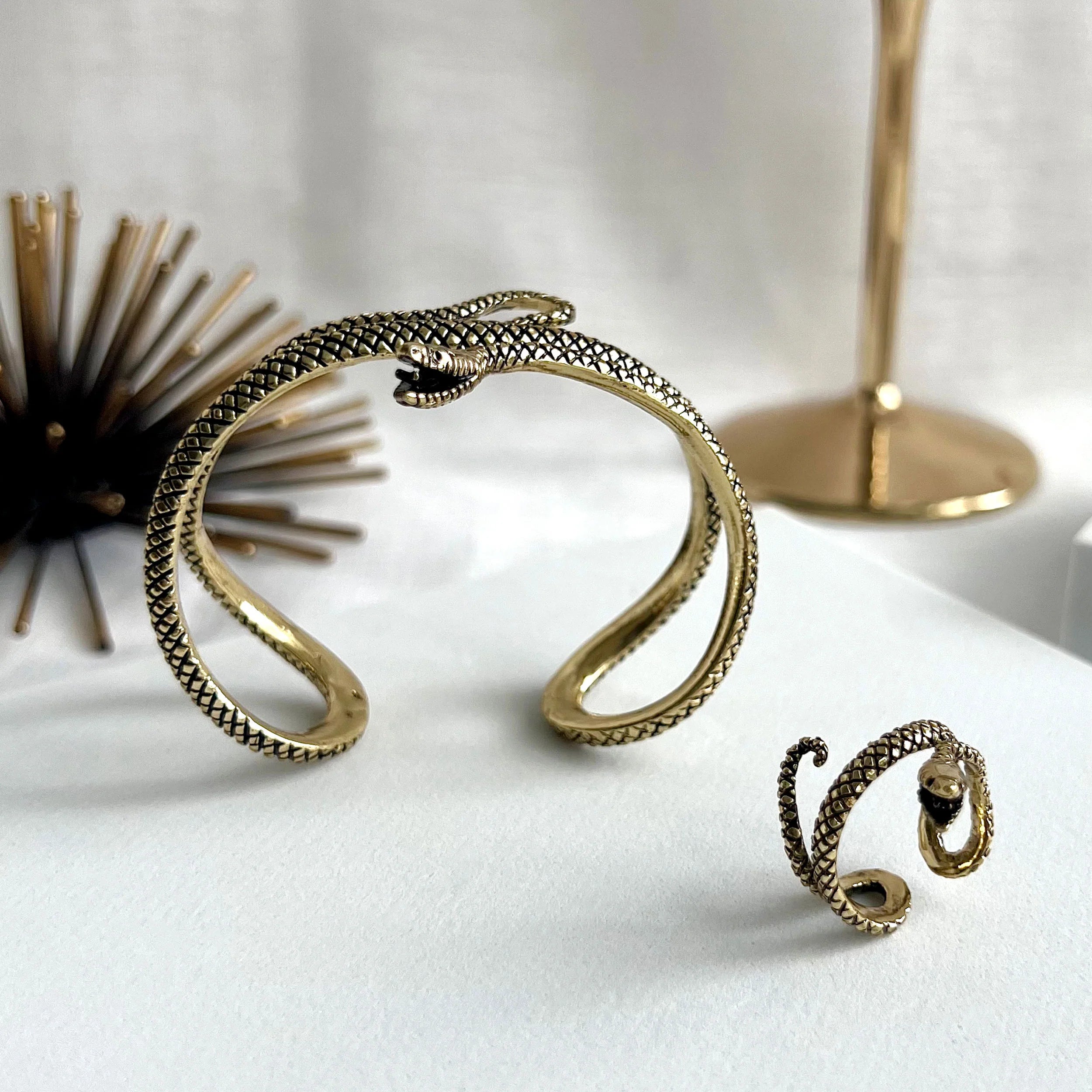 Alchemia Oxidized Snake Cuff