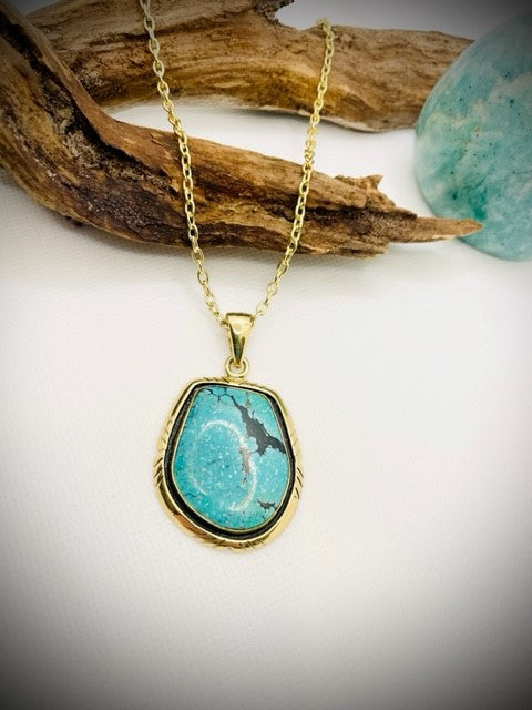 Alchemia Detailed Edge Turquoise Pendant