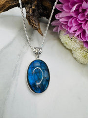 Sterling Silver Large Labradorite Oval Pendant with Victorian Bale